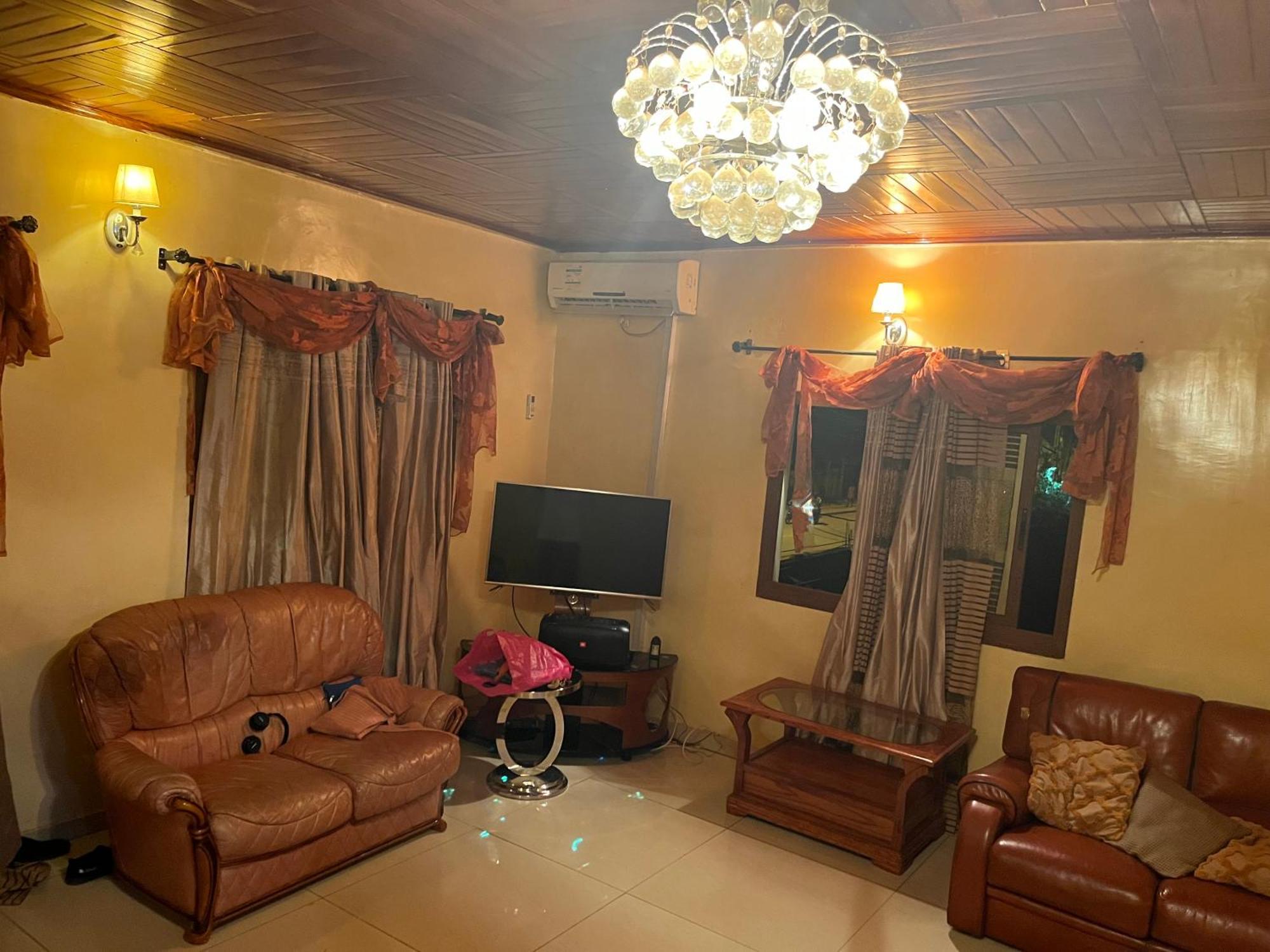 Appartement Moderne De 120M2 , Dote De Cameras De Surveying Et Situe A Maetur Nkomo, Un Quartier Residentiel Yaoundé Kültér fotó